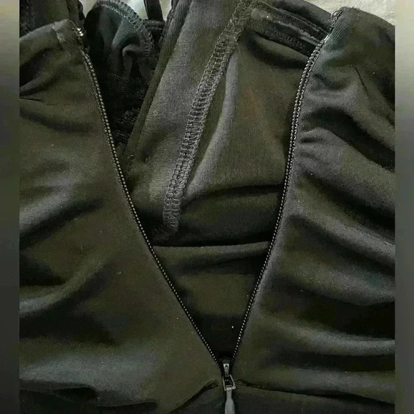 Express NWT Strapless Wide Leg Jumpsuit Black Size Small - Picture 10 of 14